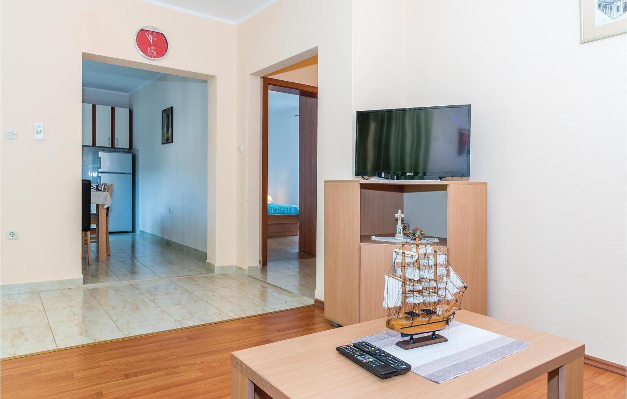 Beautiful Apartment In Raslina With Wifi المظهر الخارجي الصورة
