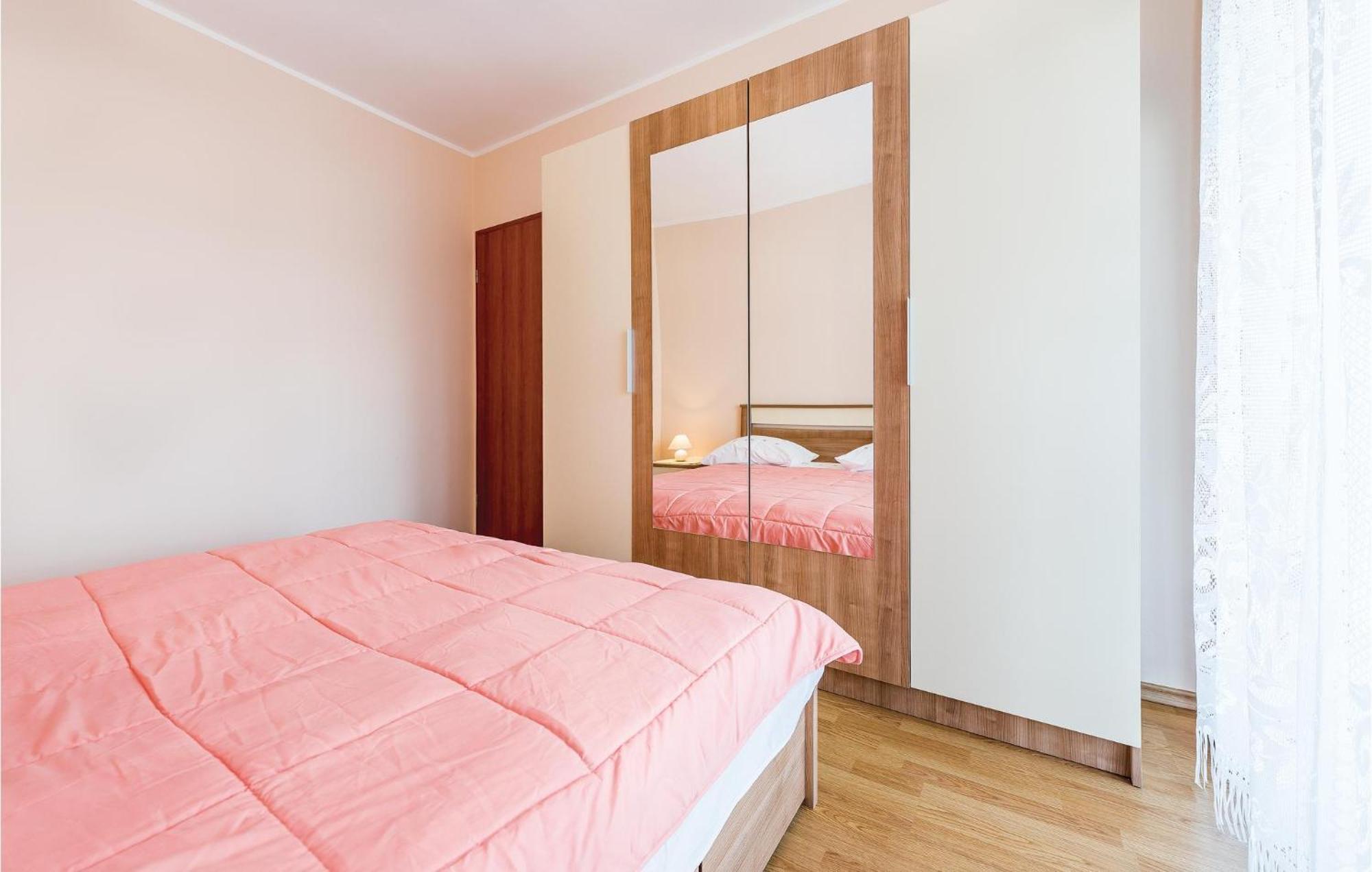 Beautiful Apartment In Raslina With Wifi المظهر الخارجي الصورة